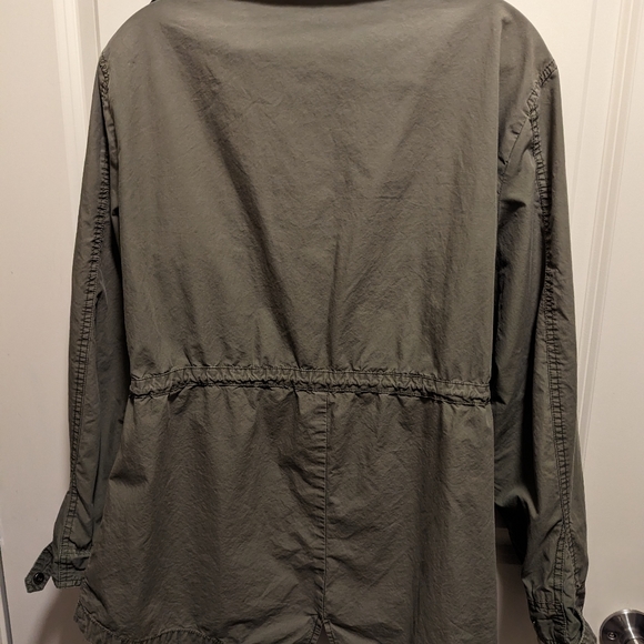 Utility Jacket - Picture 8 of 9